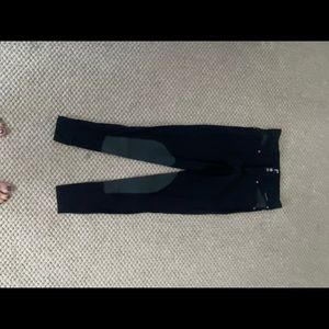Kerrits black breeches size 30 like new. Very clean comfortable breeches